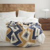 Cozy Bedroom Knitted Flower Pattern Blanket – Soft & Stylish Bedding for Every Season